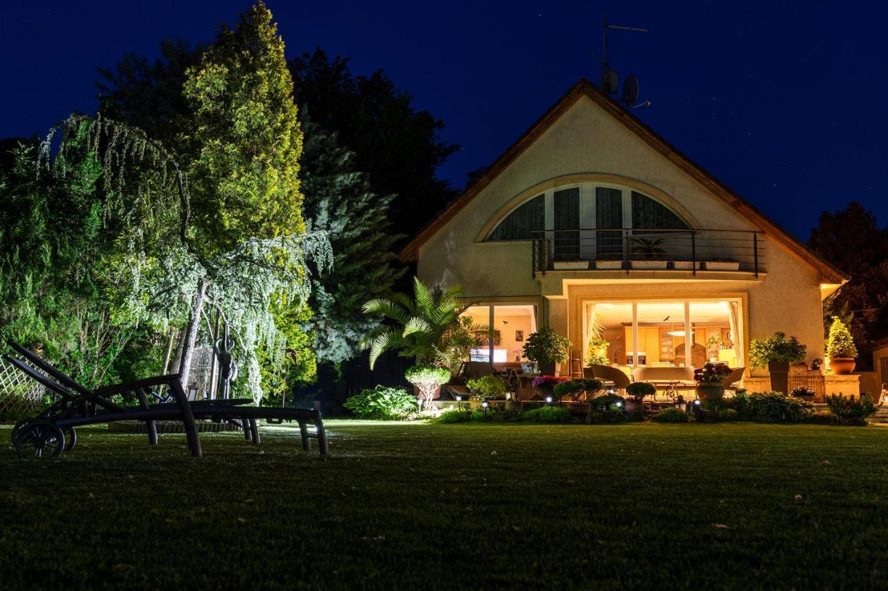 فيلا Viktoria House بالاتونسزارسكو المظهر الخارجي الصورة