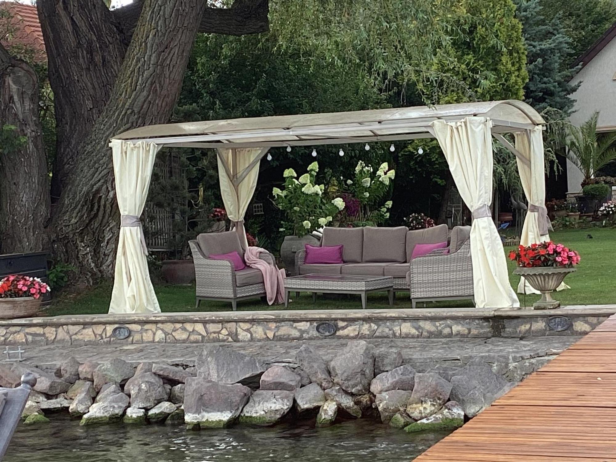 فيلا Viktoria House بالاتونسزارسكو المظهر الخارجي الصورة